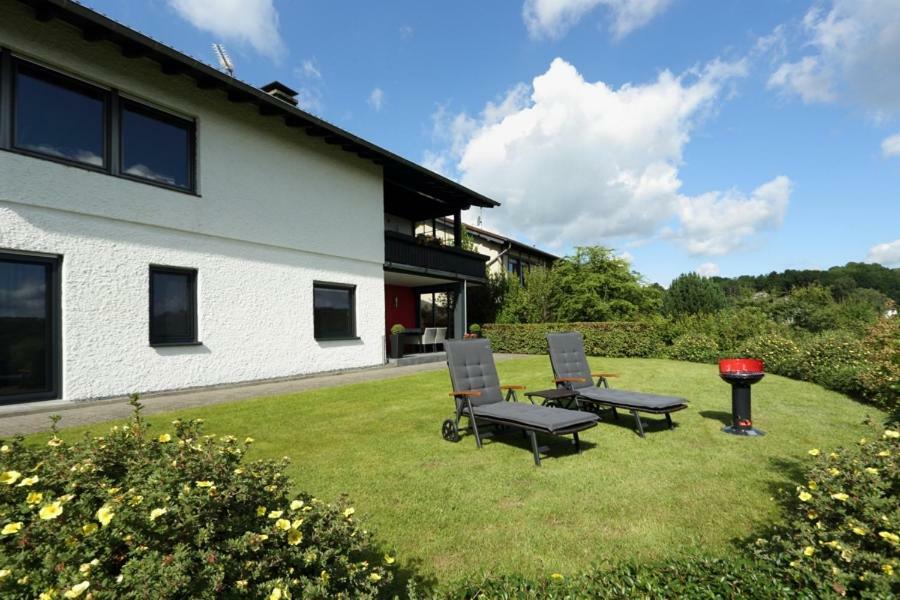 Ferienwohnung Welcome Mit Seeblick Schalkenmehren Dış mekan fotoğraf